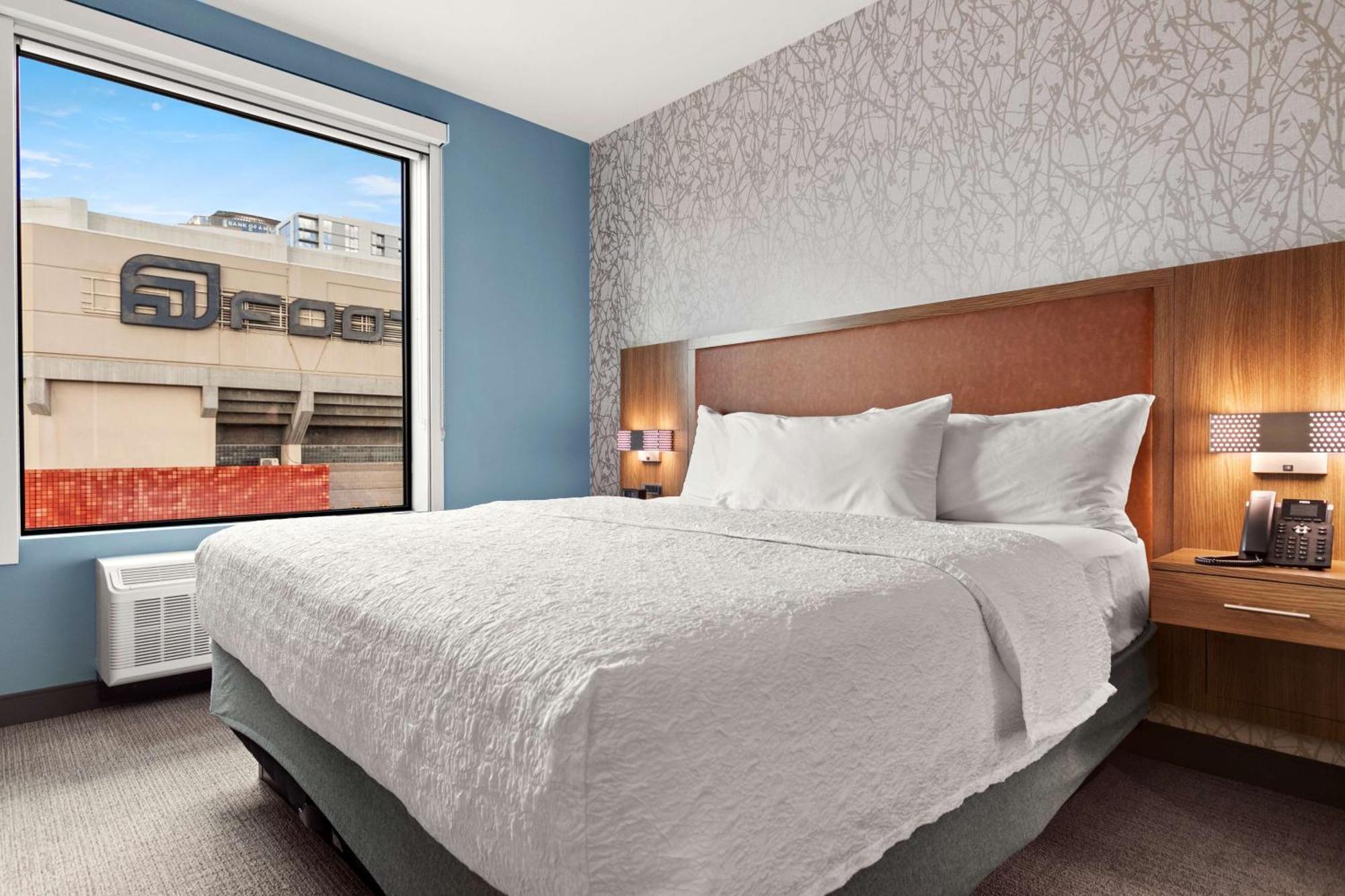 Home2 Suites By Hilton Phoenix Downtown Eksteriør billede